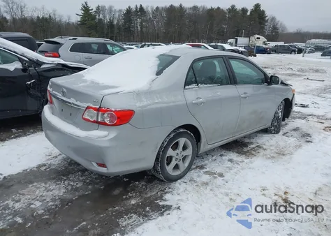 2013 Toyota Corolla Le z USA, uszkodzony, nr VIN 2T1BU4EE9DC955125